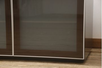 中古　イタリア　arflex(アルフレックス)　COMPOSER(コンポーザー)　希少な絶版品!　洗練された空間を演出するテレビ台(収納棚、戸棚、ローボード、テレビボード、リビングボード、キャビネット)(R-061536)
