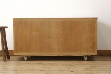 中古　和の趣あふれる空間づくりに活躍する加茂総桐箪笥テレビ台(胴丸、桐たんす、テレビボード、ローボード、リビングボード)(R-061545)