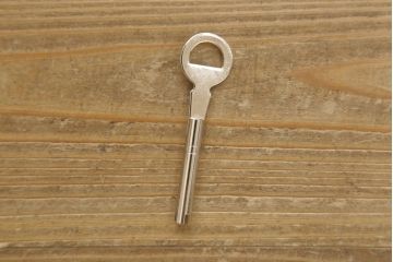 中古　和の趣あふれる空間づくりに活躍する加茂総桐箪笥テレビ台(胴丸、桐たんす、テレビボード、ローボード、リビングボード)(R-061545)
