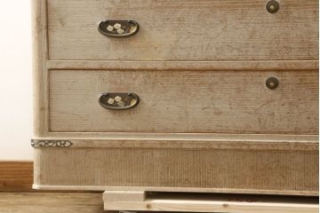 中古　シンプルなチェストに生まれ変わる加茂総桐箪笥(胴丸、桐たんす、衣装箪笥、引き出し、和タンス、バラ売り可能)(R-061546)