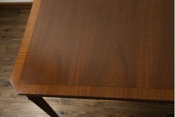 中古　DREXEL HERITAGE(ドレクセルヘリテイジ)　Triune(トライユン)　洗練された佇まいが美しいダイニングテーブル(食卓、4人掛け、6人掛け)(R-061554)