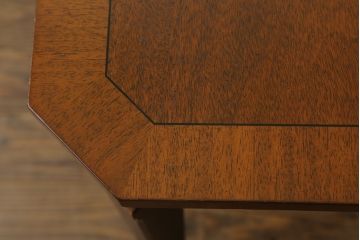 中古　DREXEL HERITAGE(ドレクセルヘリテイジ)　Triune(トライユン)　洗練された佇まいが美しいダイニングテーブル(食卓、4人掛け、6人掛け)(R-061554)