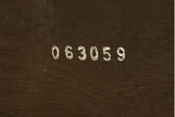 中古　DREXEL HERITAGE(ドレクセルヘリテイジ)　Triune(トライユン)　洗練された佇まいが美しいダイニングテーブル(食卓、4人掛け、6人掛け)(R-061554)