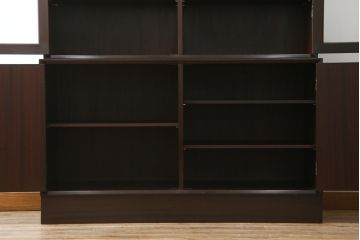 デンマークビンテージ　ローズウッド材　直線的なデザインがスタイリッシュで格好良いキャビネット(戸棚、収納棚、食器棚、飾り棚、ヴィンテージ)(R-061557)