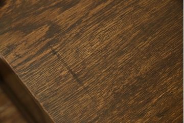 和製アンティーク　昭和中期　ナラ材製　重厚な佇まいが存在感を放つ大振りなデスク(ワークデスク、オフィスデスク、在宅ワーク、在宅用、両袖机)(R-061563)