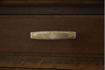 和製アンティーク　昭和中期　ナラ材製　重厚な佇まいが存在感を放つ大振りなデスク(ワークデスク、オフィスデスク、在宅ワーク、在宅用、両袖机)(R-061563)