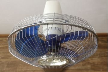 レトロ雑貨　激レア!!　松下電器産業　ナショナル扇風機　　箱付き(National、3枚羽)(R-061567)