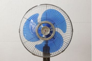 レトロ雑貨　激レア!!　松下電器産業　ナショナル扇風機　　箱付き(National、3枚羽)(R-061567)