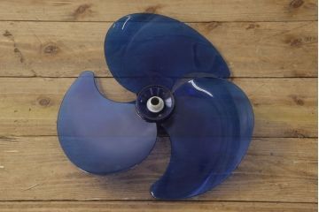 レトロ雑貨　激レア!!　松下電器産業　ナショナル扇風機　　箱付き(National、3枚羽)(R-061567)