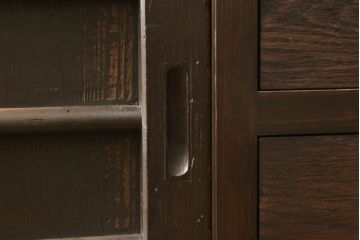 ラフジュ工房オリジナル　古建具リメイク　引き出し4杯付き　和モダンな脚付きローボード(収納棚、戸棚、サイドボード、リビングボード、キャビネット)(R-061577)