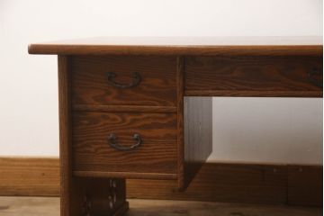 中古　美品　高級品　タモ材　指物工芸家具　漆塗り　捻梅の透かし彫りがかわいらしい文机(ローテーブル、両袖机、座机、デスク、在宅ワーク、在宅用)(R-061583)