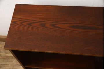 中古　美品　江戸指物　桑材　シンプルながら凝った造りが魅力の飾り棚(茶棚、茶箪笥、違い棚、戸棚、収納棚)(R-061588)