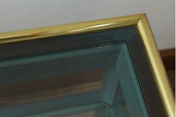 中古　バロッサバレンティ(VARO,S.A. VALENTI)　アルタミラ　グリーンカラーがおしゃれなサイドテーブル(ガラステーブル、ナイトテーブル、店舗什器)(R-061589)