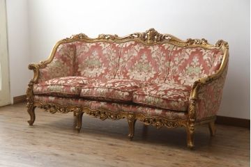 中古　イタリア　ロココ調　細部まで凝ったつくりが魅力的な3人掛けソファ(三人掛け、3P)(R-061590)