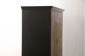 中古　超美品　香川漆器　伝統工芸士・小松庄一作　桐材　対比された色遣いが優美さを引き立てる衣装箪笥(着物箪笥、収納箪笥、引き出し、桐箪笥)(R-061622)