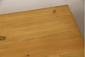 中古　PENNY WISE(ペニーワイズ)　パイン材　絶版品!希少!温もり溢れる佇まいが魅力のデスク(子供机、平机、在宅ワーク、在宅用、サイドテーブル、ワークデスク)(R-061629)