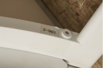 中古　美品　Cassinaixc.(カッシーナイクスシー)　RITMO(リトモ)　清潔感のあるスタイリッシュな空間づくりに活躍するダイニングテーブル(4人掛け、4P、6人掛け、6P、食卓、作業台、ワークデスク、店舗什器)(定価約26万円)(R-061630)