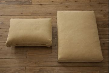 中古　美品　広松木工　リポーゾ(RIPOSO)　ソファ196　オットマン077　ピエトラ(Pietra)　オーク材　ナチュラルな風合いの3人掛けソファ+オットマンのセット(三人掛け、3P)(セット定価 約50万円)(R-061631)