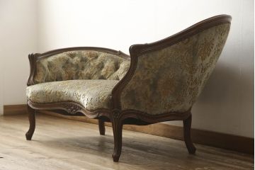 中古　カリモク家具(karimoku)　domani(ドマーニ)　Louis(ルイ)XVシリーズ　シェーズロング　流れる曲線が優雅なカウチソファ(二人掛け、2P、長椅子)(R-061635)