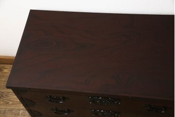 中古　筑後民芸　表面欅(ケヤキ)材　重厚な佇まいが魅力的なテレビ台(ローボード、ローチェスト、衣装箪笥、収納棚、戸棚、整理箪笥、和タンス、引き出し、テレビボード)(R-061636)