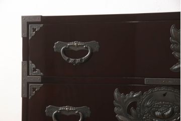 中古　超美品　仙台箪笥　KB-7BD　表面欅(ケヤキ)材　内部桐材　木地呂漆塗り　重厚な佇まいが貫禄漂う四尺野郎箪笥(衣装タンス、和タンス、収納箪笥、引き出し)(定価約100万円)(R-061638)