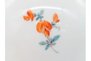 ドイツ　マイセン　Meissen　五つ花　ベーシックフラワー　優雅な佇まいが洗練された雰囲気を醸し出す花瓶(フラワーベース、花器、西洋陶磁器)(R-061650)