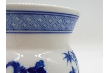 レア　ドイツ　マイセン　Meissen　ブルー　フラワー　美しい花をより引き立てる花瓶(フラワーベース、花器、西洋陶磁器、シリーズ不明)(R-061651)