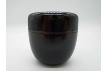 輪島塗　蒔絵　春秋　桜と紅葉の共演美が目を引く棗(共箱付き、金地、茶器、漆器、漆工芸)(R-061653)