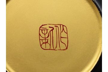 輪島塗　蒔絵　春秋　桜と紅葉の共演美が目を引く棗(共箱付き、金地、茶器、漆器、漆工芸)(R-061653)