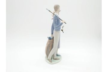 スペイン　リヤドロ　LLADRO　ゴルフのカップル　躍動感溢れる造りが素敵なフィギュリン(箱なし、陶器人形、置物、オブジェ)(R-061660)