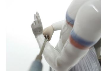 スペイン　リヤドロ　LLADRO　ゴルフのカップル　躍動感溢れる造りが素敵なフィギュリン(箱なし、陶器人形、置物、オブジェ)(R-061660)