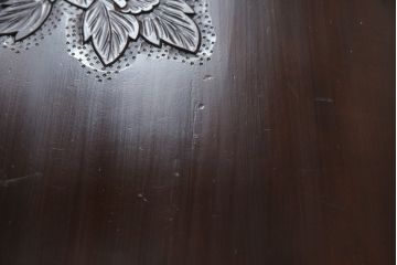 和製ビンテージ　大胆かつ繊細な彫刻が美しい日光彫りのローテーブル(座卓、リビングテーブル、センターテーブル、ヴィンテージ)(R-061671)