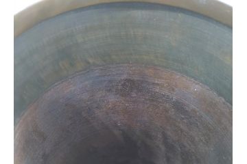 金工　三越　銅製　銀象嵌　竹笹図　花瓶(台座付き、花入、花器、贈呈品、茨城県酒造組合)(R-061674)