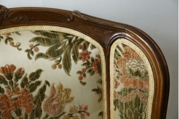 フランスアンティーク　エレガントな空間を演出する1人掛けソファ　(R-061677)