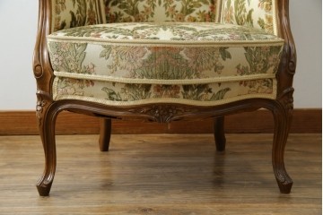 フランスアンティーク　エレガントな空間を演出する1人掛けソファ　(R-061677)