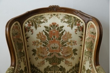 フランスアンティーク　エレガントな空間を演出する1人掛けソファ　(R-061677)