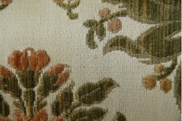 フランスアンティーク　エレガントな空間を演出する1人掛けソファ　(R-061677)