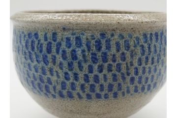 人間国宝　島岡達三　益子焼　塩釉象嵌縄文碗(共箱付き、茶碗、飯碗、民芸陶器)(R-061688)