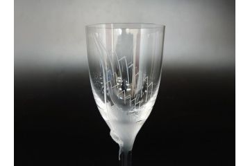 フランス　LALIQUE(ラリック)　アンジュ　天使　シャンパンフルート　上品で洗練されたワイングラス2客セット(1客は箱無し、Marc Lalique、マーク・ラリック、クリスタル)(R-061692)