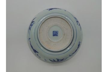 江戸期　古伊万里　染付　二重角福　花唐草文　繊細な絵柄に魅了される4.6寸なます皿2枚セット(渦福、牡丹、小皿、和食器)(R-061694)