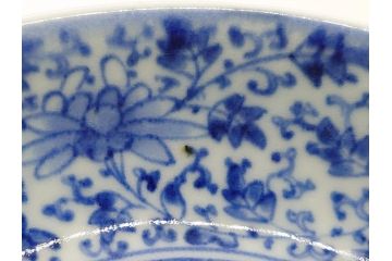 江戸期　古伊万里　染付　二重角福　花唐草文　繊細な絵柄に魅了される4.6寸なます皿2枚セット(渦福、牡丹、小皿、和食器)(R-061694)