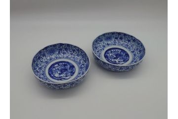江戸期　古伊万里　染付　二重角福　花唐草龍文　繊細な絵柄に魅了されるなます皿2枚セット(渦福、ドラゴン、小皿、和食器)(R-061695)