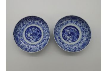 江戸期　古伊万里　染付　二重角福　花唐草龍文　繊細な絵柄に魅了されるなます皿2枚セット(渦福、ドラゴン、小皿、和食器)(R-061695)