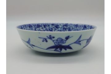 江戸期　古伊万里　染付　二重角福　花唐草文　繊細な絵柄に魅了される4.6寸なます皿2枚セット(渦福、牡丹、小皿、和食器)(R-061696)