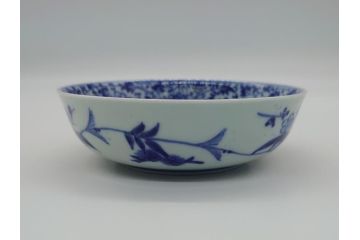 江戸期　古伊万里　染付　二重角福　花唐草文　繊細な絵柄に魅了される4.6寸なます皿2枚セット(渦福、牡丹、小皿、和食器)(R-061696)