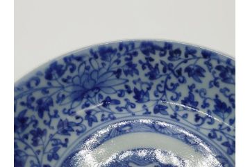 江戸期　古伊万里　染付　二重角福　花唐草文　繊細な絵柄に魅了される4.6寸なます皿2枚セット(渦福、牡丹、小皿、和食器)(R-061696)