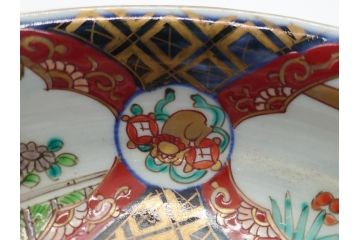 幕末期　上手物　金彩色絵　二重高台　7.6寸皿　約23cm　きらびやかに輝き美しい大鉢(七寸六分、和皿、皿、大皿、紅葉、小花、獅子、渦、和食器)(R-061700)