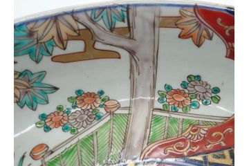 幕末期　上手物　金彩色絵　二重高台　8.3寸皿　約25cm　きらびやかに輝き美しい大鉢(八寸三分、和皿、皿、大皿、紅葉、小花、獅子、渦、和食器)(R-061701)