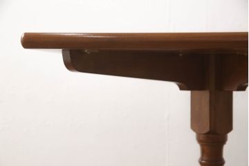 中古　美品　松本民芸家具　凝った脚のデザインが目を惹くサイドテーブル(2人掛け、2P、ダイニングテーブル、カフェテーブル)(R-061707)