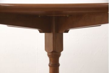 中古　美品　松本民芸家具　凝った脚のデザインが目を惹くサイドテーブル(2人掛け、2P、ダイニングテーブル、カフェテーブル)(R-061707)